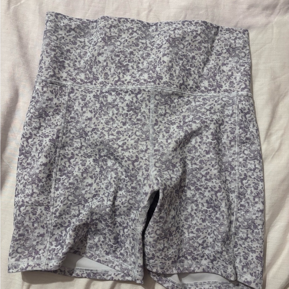 Vuori High-Waist Lavender Floral Print Bike Shorts